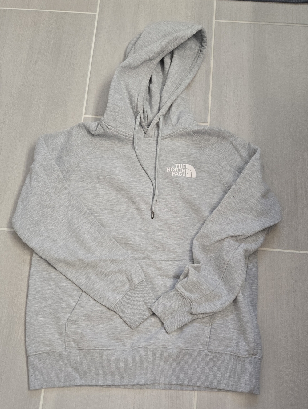 The North Face Women's Gray Hoodie - Classic Pullover M